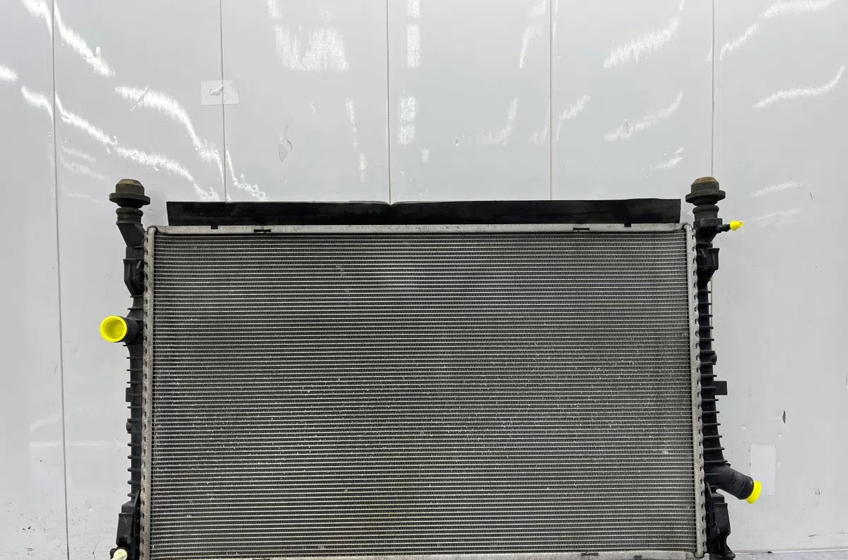 Radiateur FORD TRANSIT 5 PHASE 1 occasion