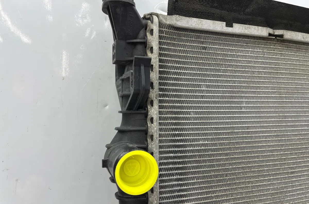 Radiateur FORD TRANSIT 5 PHASE 1 occasion