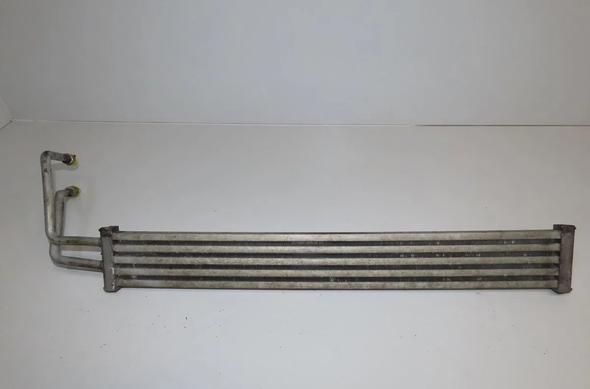 Radiateur huile Bmw 7 (F01, F02, F03, F04) 750 i, li xdrive (2009-2012) occasion