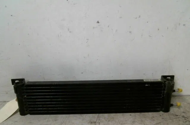 Radiateur huile Mercedes-benz CLASSE M (W163) Ml 270 cdi (163.113) (1999-2005) occasion