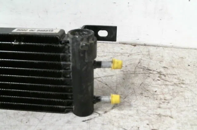 Radiateur huile Mercedes-benz CLASSE M (W163) Ml 270 cdi (163.113) (1999-2005) occasion