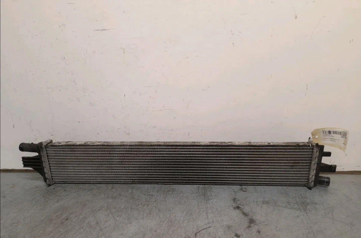 Radiateur huile Renault MASTER III Camion plate-forme-Châssis (EV, HV, UV) 2.3 dci 135 fwd (ev0n, hv0n, uv0n, ev08, hv08