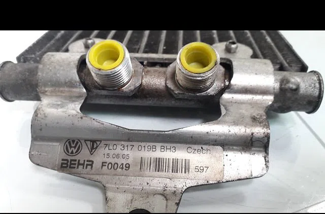 Radiateur huile Volkswagen TOUAREG (7LA, 7L6, 7L7) 3.0 v6 tdi (2004-2010) occasion