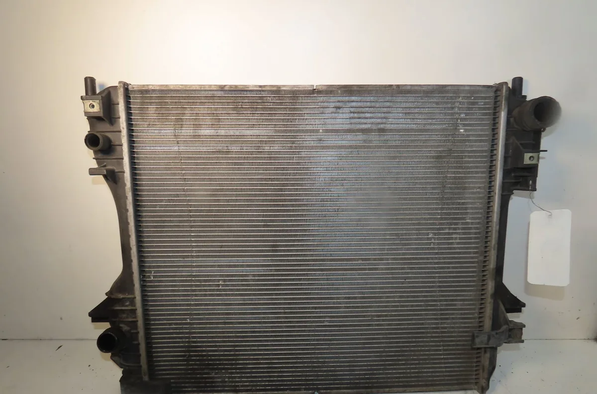 Radiateur Jaguar XJ (X350, X358) D 2.7 (2005-2009) occasion