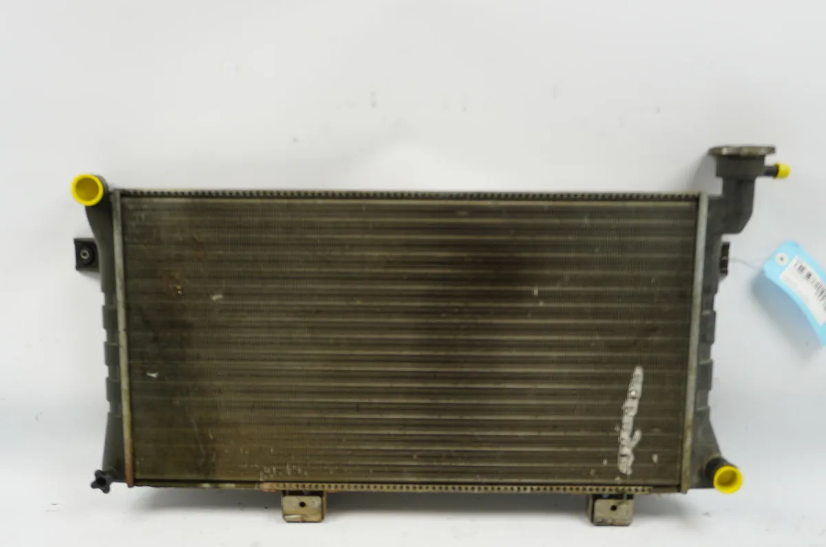 Radiateur Lada NIVA Véhicule tout terrain fermé (2121, 2131) 1.7 lpg (2002-2015) occasion
