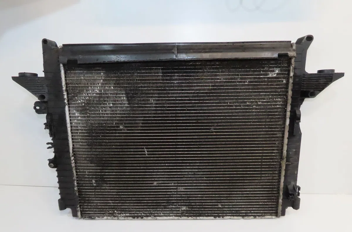 Radiateur Land rover RANGE ROVER SPORT I (L320) 2.7 d 4x4 (2005-2013) occasion