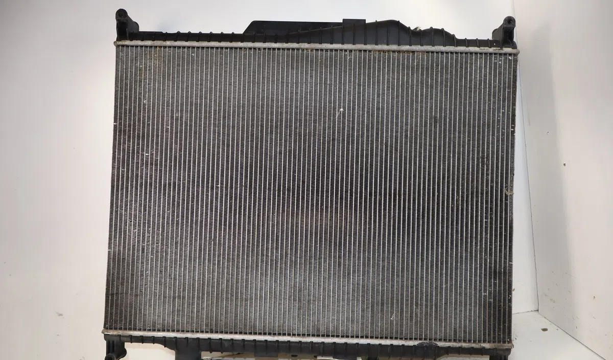 Radiateur Land rover RANGE ROVER SPORT I (L320) 3.0 d 4x4 (2010-2013) occasion
