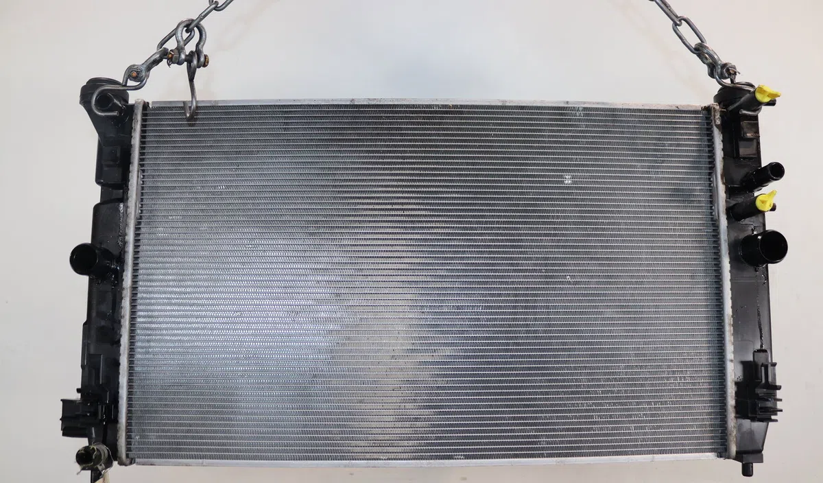 Radiateur Mazda 2 Berline bicorps trois ou cinq portes (KB) 1.5 hybrid (kbac3x) (2022) occasion
