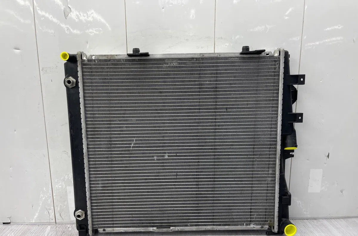 Radiateur MERCEDES 300 W124 PHASE 1 occasion