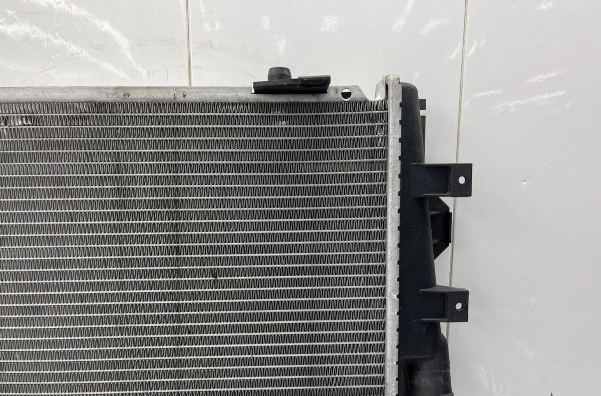 Radiateur MERCEDES 300 W124 PHASE 1 occasion