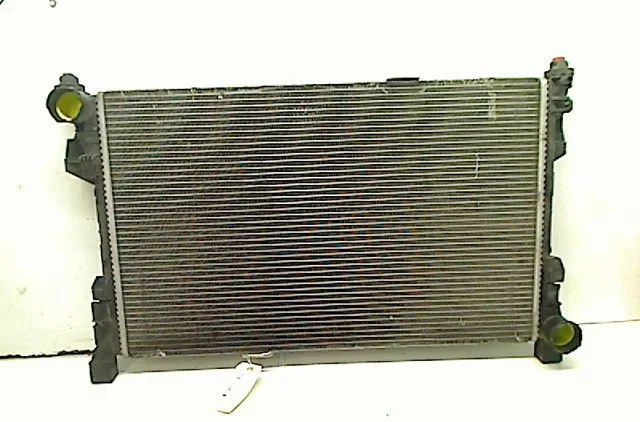 Radiateur Mercedes-benz CLASSE C Coupe Sport (CL203) C 180 kompressor (203.746) (2002-2008) occasion
