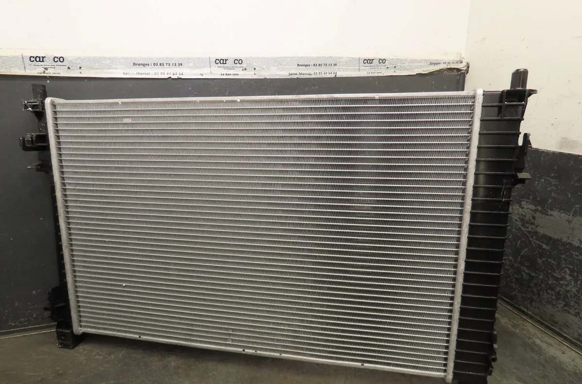 Radiateur Mercedes-benz CLASSE C Coupe Sport (CL203) C 220 cdi (203.706) (2001-2004) 3 portes occasion