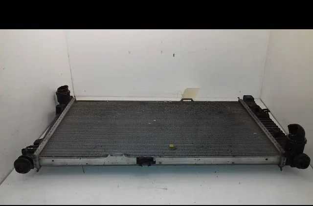 Radiateur Mercedes-benz CLASSE C (W203) C 220 cdi (203.006) (2000-2007) 4 portes occasion