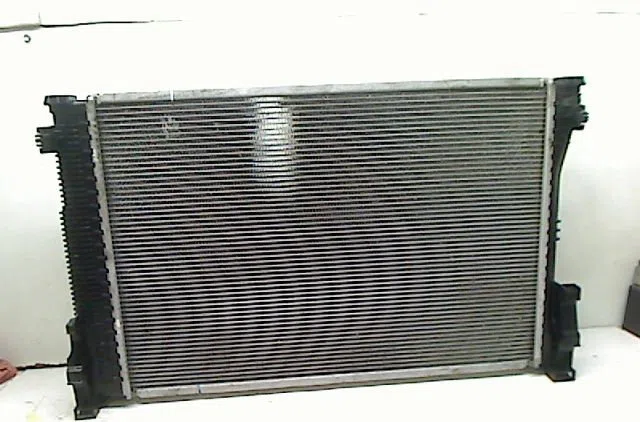 Radiateur Mercedes-benz CLASSE C (W204) C 180 cdi (204.000) (2010-2014) occasion