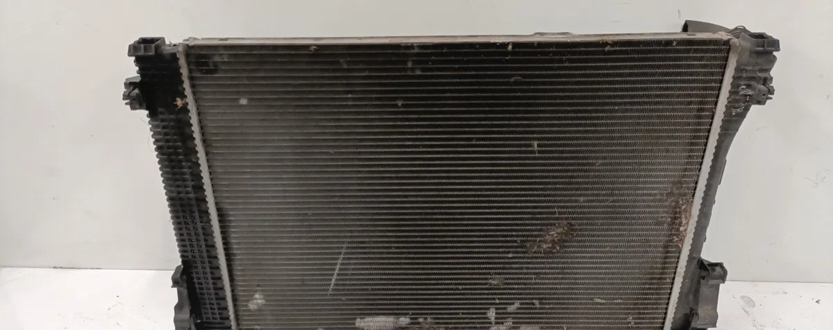 Radiateur Mercedes-benz CLASSE E (W212) E 350 cgi (212.057) (2009-2011) occasion