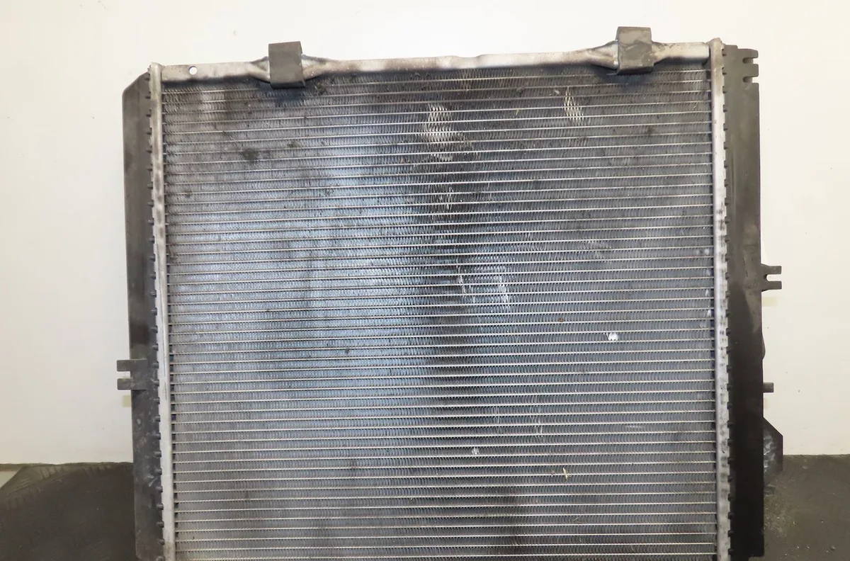 Radiateur Mercedes-benz CLASSE S (W126) 300 se, sel (126.024, 126.025) (1986-1991) occasion