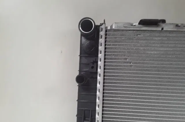 Radiateur Mercedes-benz SLK (R170) 200 kompressor (170.444) (2000-2004) occasion