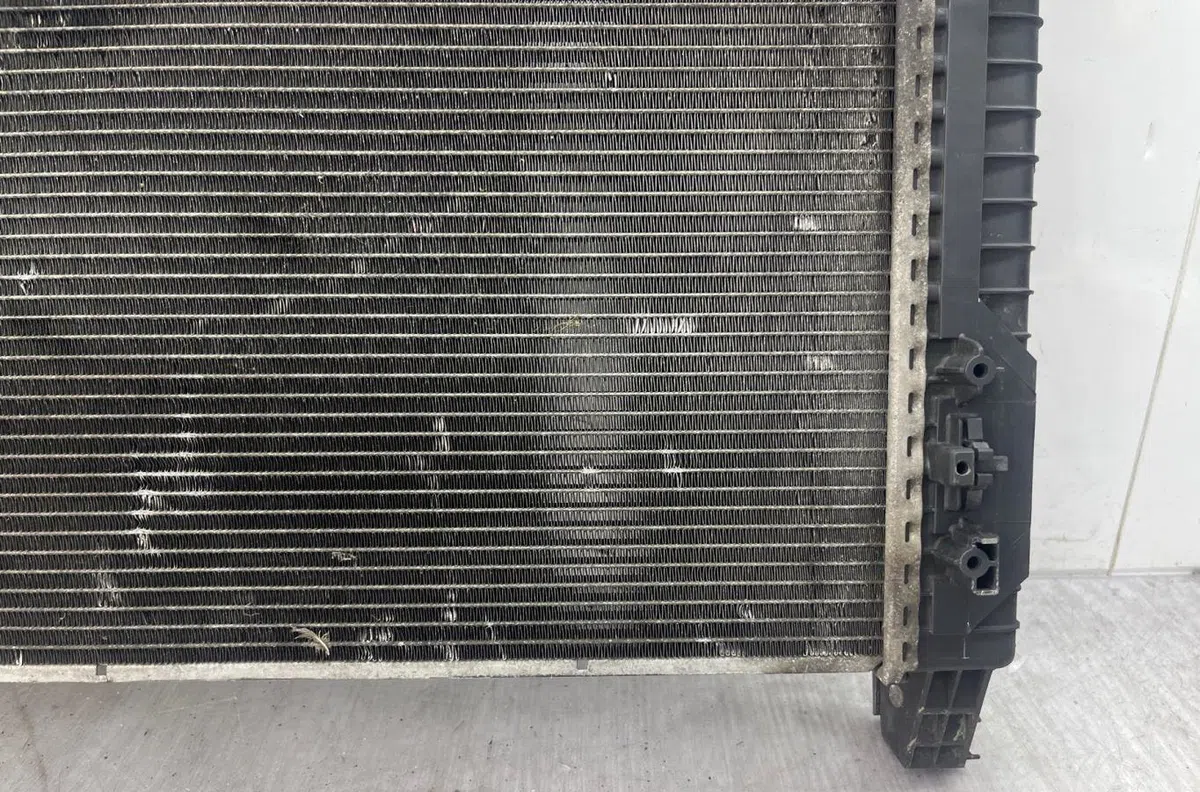 Radiateur MERCEDES CLASSE A 169 PHASE 1 occasion