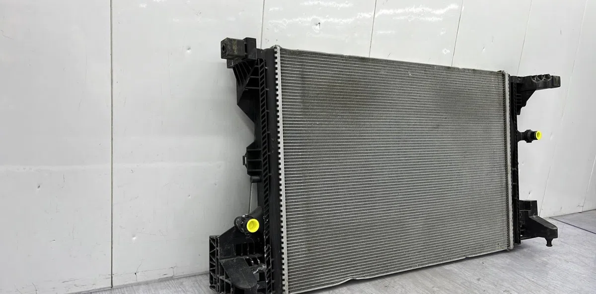 Radiateur MERCEDES CLASSE A 177 PHASE 1 occasion