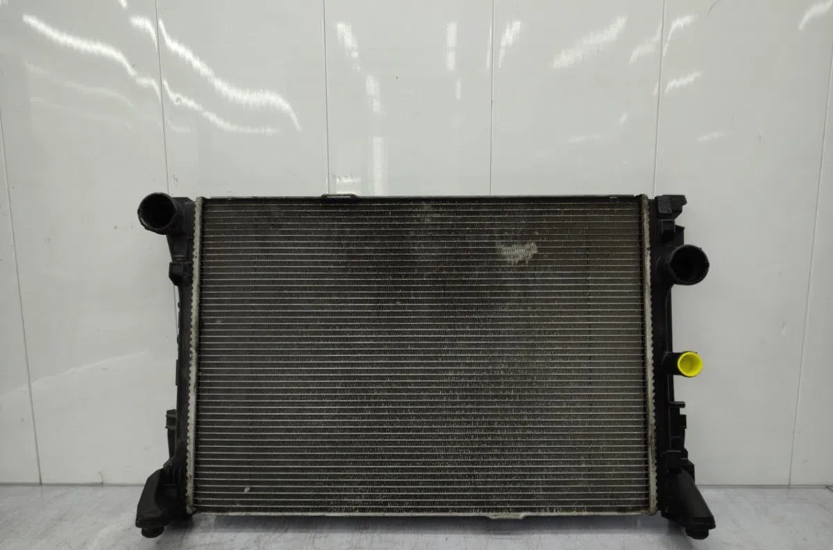 Radiateur MERCEDES CLASSE C 204 PHASE 1 BREAK occasion
