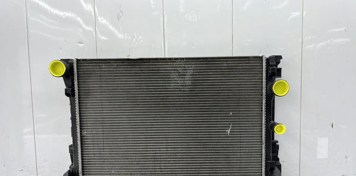 Radiateur MERCEDES CLASSE C 204 PHASE 1 occasion