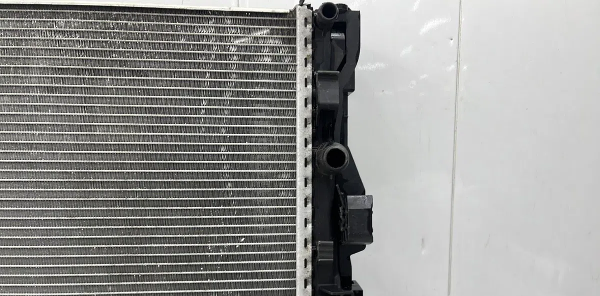 Radiateur MERCEDES CLASSE C 205 PHASE 1 occasion