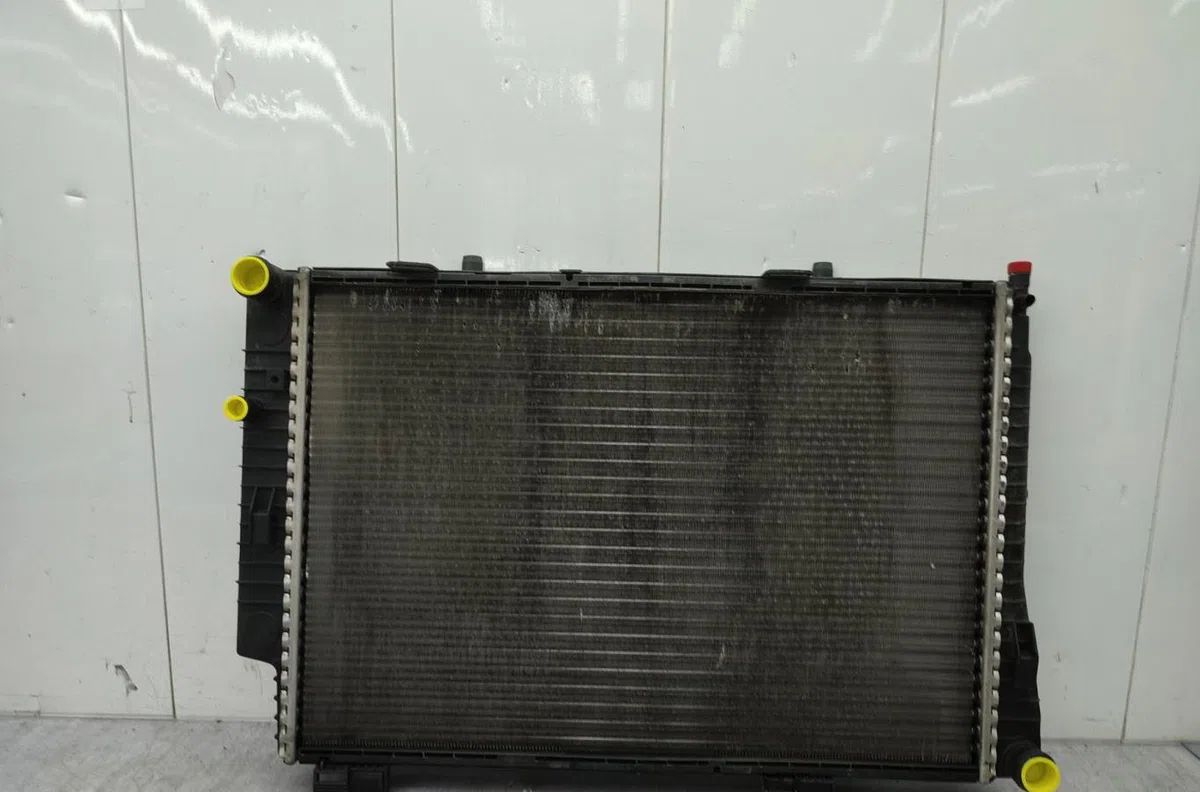 Radiateur MERCEDES CLASSE CLK 208 PHASE 1 COUPE occasion