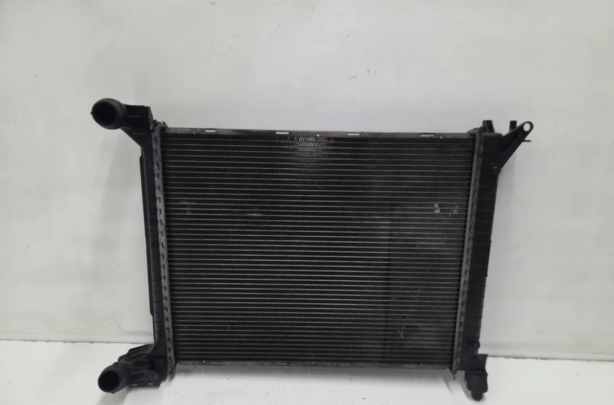 Radiateur MINI MINI 1 R50-R53 PHASE 1 occasion