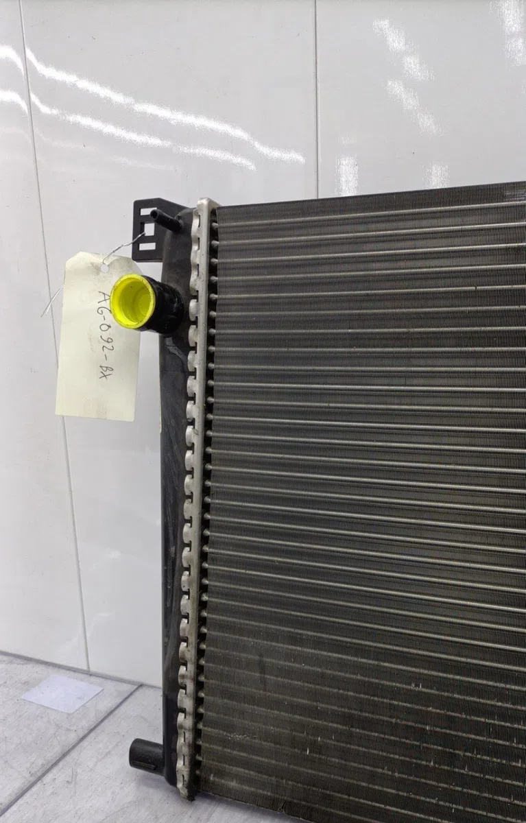 Radiateur MINI MINI 2 R56 PHASE 1 occasion