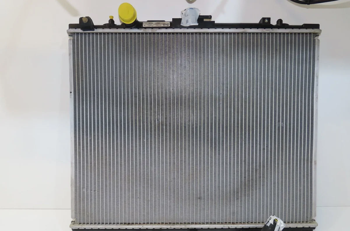 Radiateur MITSUBISHI L200 II 2001 occasion