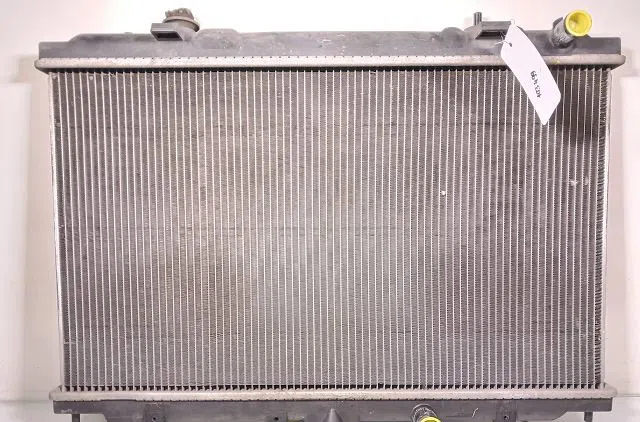 Radiateur Nissan ALMERA TINO (V10) 1.8 (2000-2006) occasion