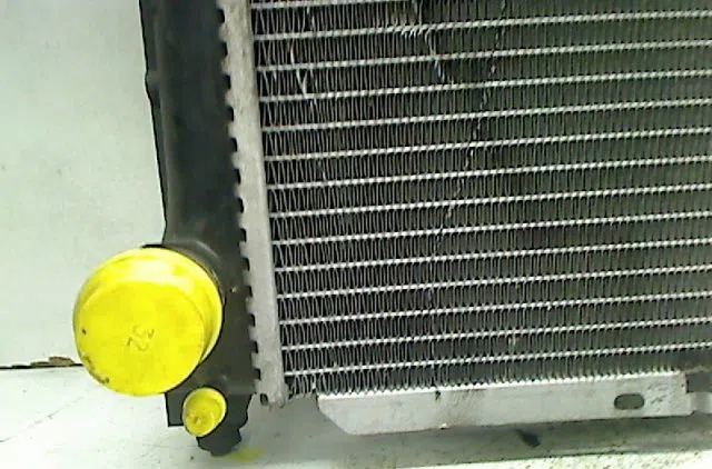 Radiateur Nissan MICRA III (K12) 1.5 dci (2003-2010) occasion