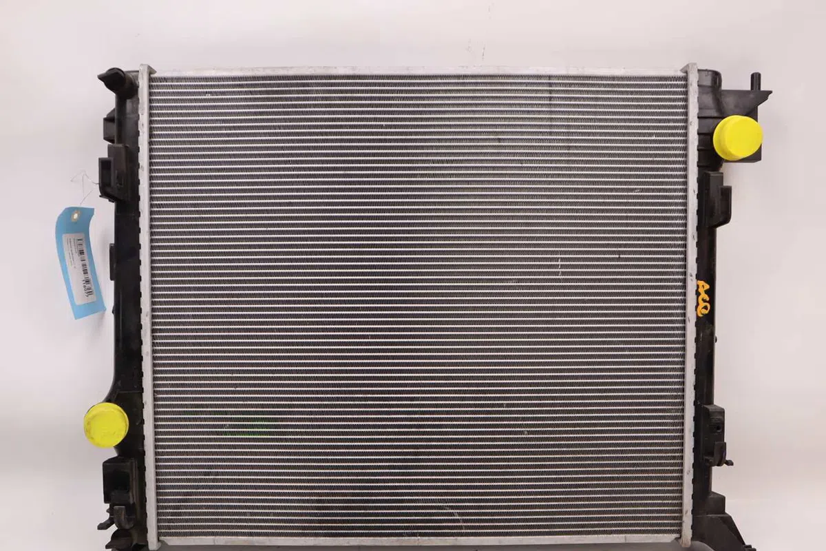 Radiateur Nissan QASHQAI II SUV (J11, J11_) 1.2 dig-t (2013) occasion