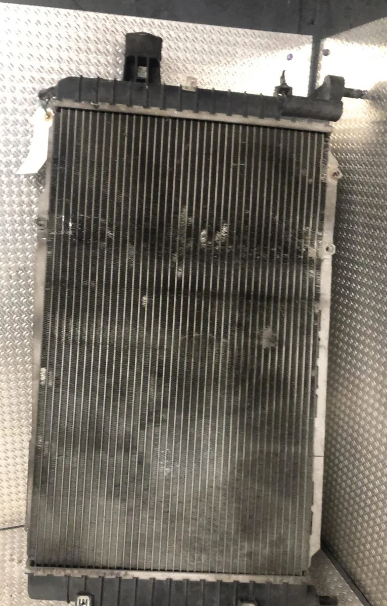 Radiateur Opel ASTRA H (A04) 1.7 cdti (l48) (2004-2010) 5 portes occasion