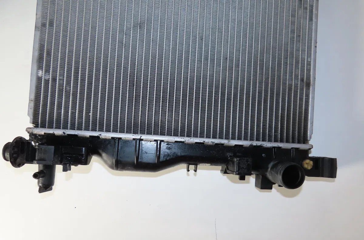 Radiateur Opel ASTRA J GTC 2.0 (08) (2012) occasion