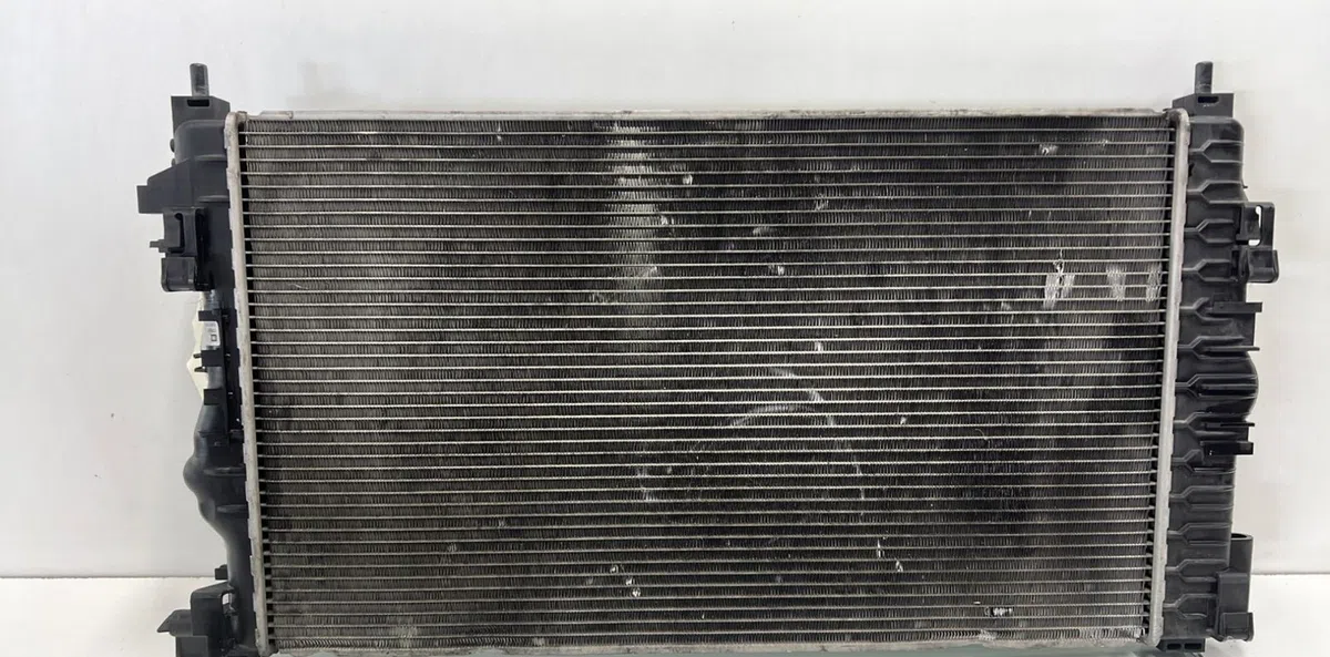 Radiateur OPEL ASTRA J PHASE 1 occasion