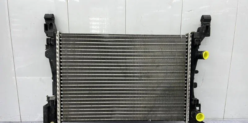 Radiateur OPEL CORSA D PHASE 2 occasion