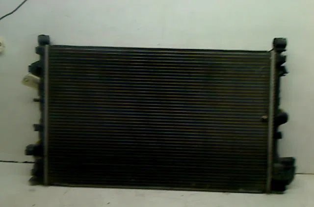 Radiateur Opel VECTRA C GTS (Z02) 1.9 cdti (f68) (2004-2009) occasion