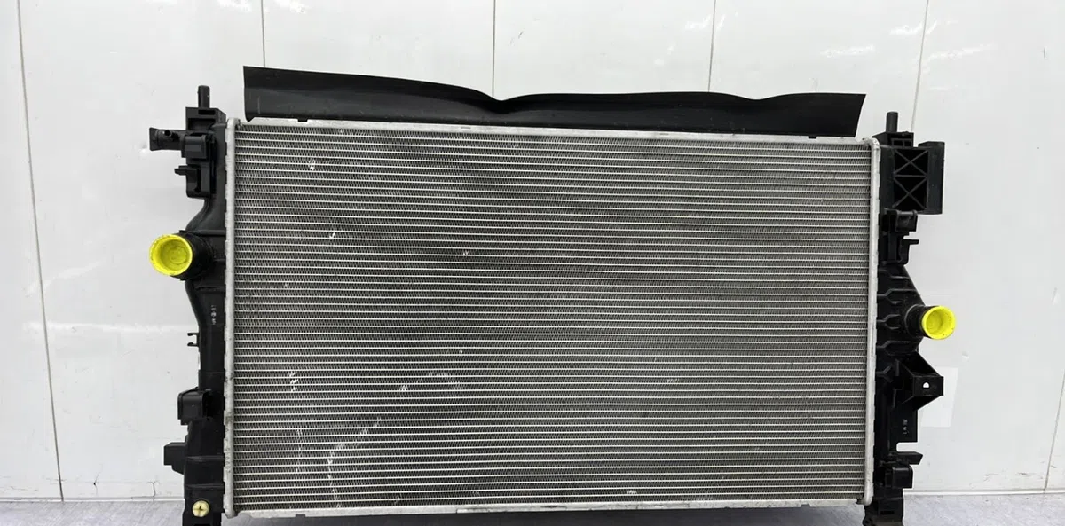 Radiateur OPEL ZAFIRA TOURER C PHASE 2 occasion