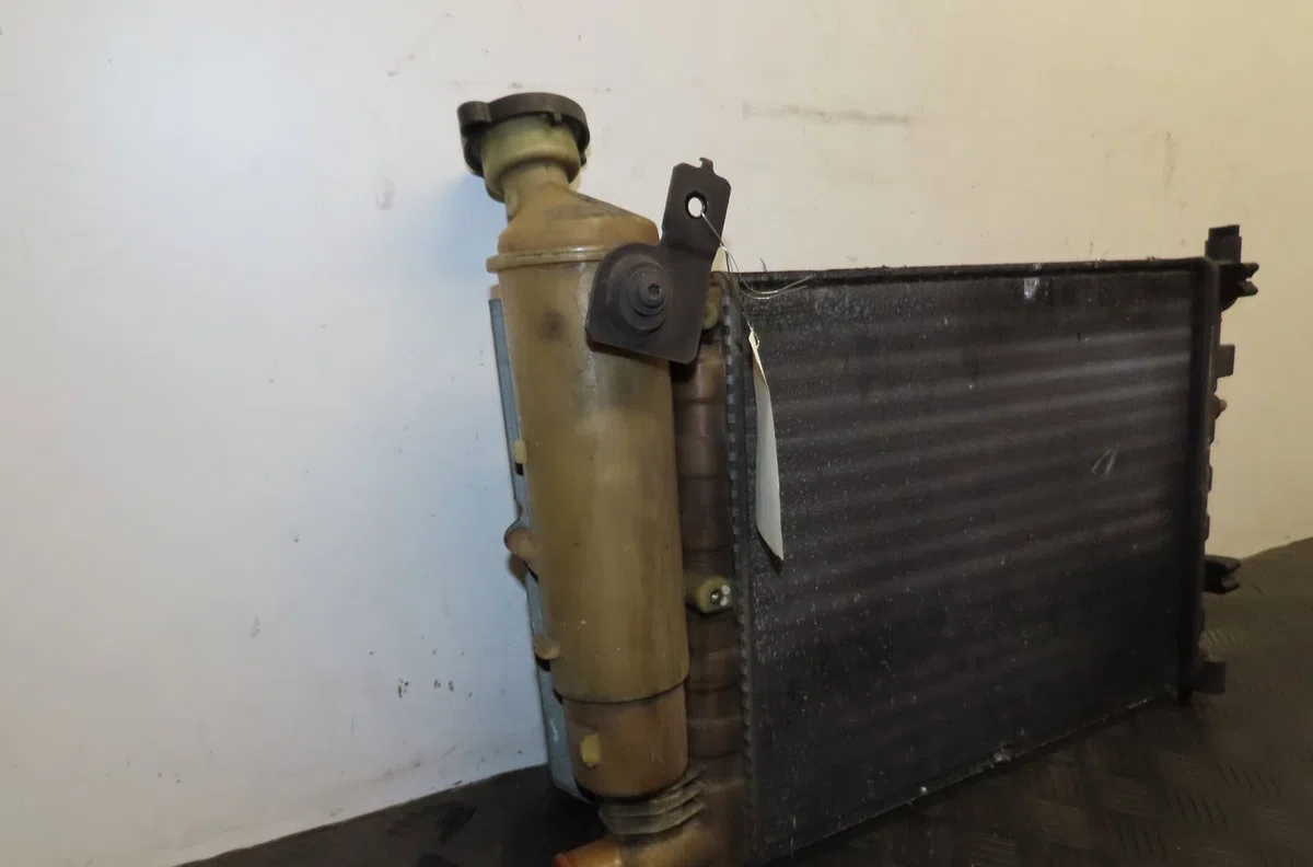 Radiateur Peugeot 106 II (1A_, 1C_) 1.1 i (1996-2004) occasion