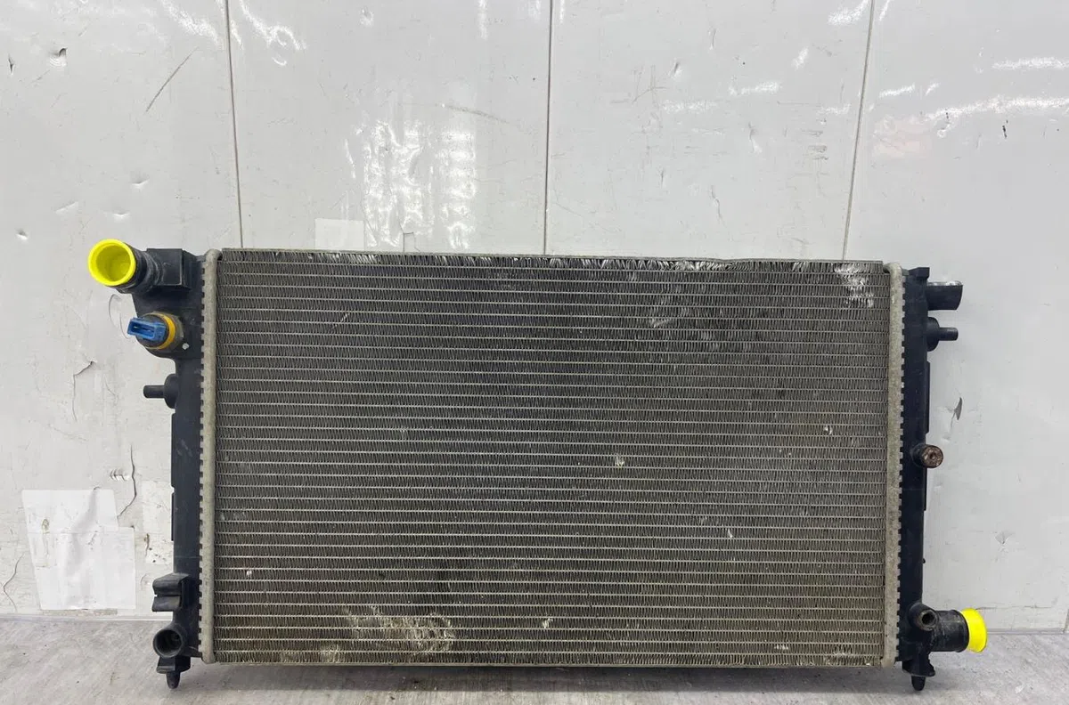 Radiateur PEUGEOT 106 PHASE 2 occasion