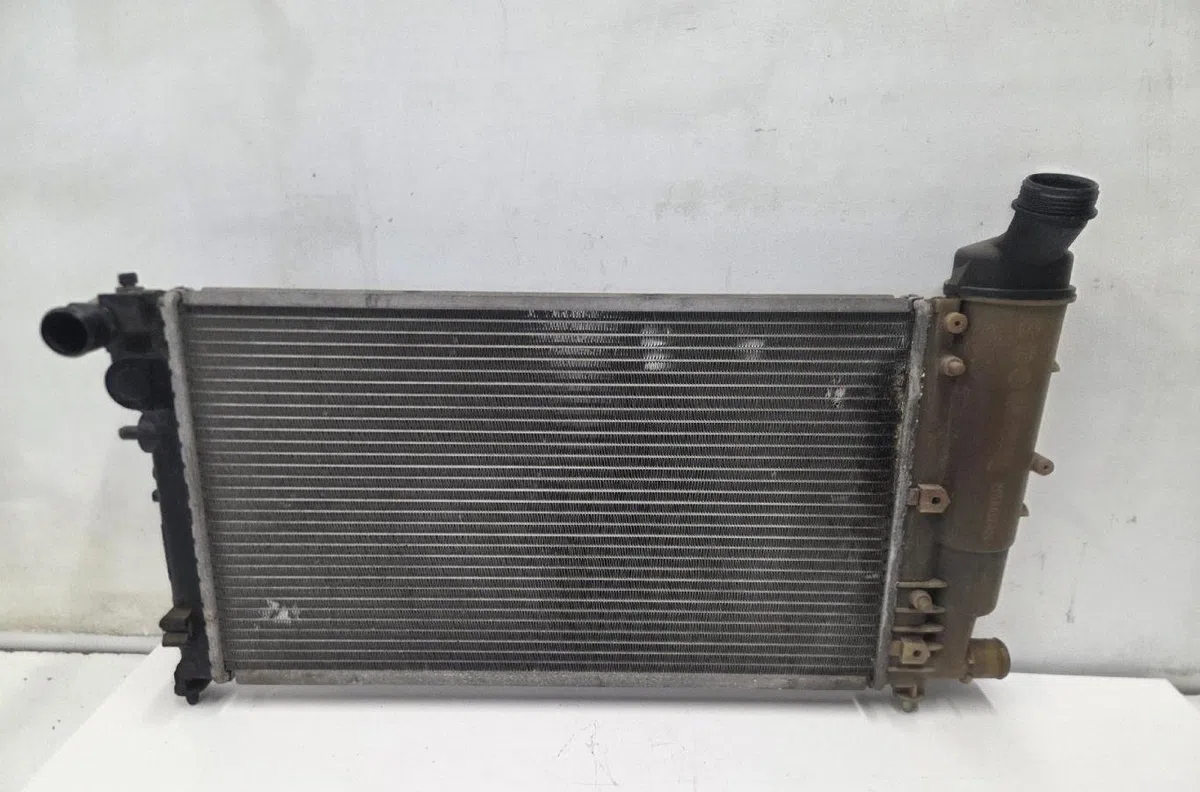 Radiateur PEUGEOT 106 PHASE 2 occasion