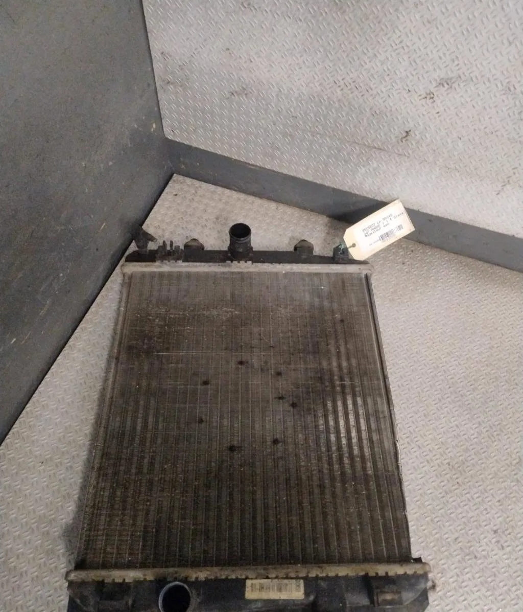 Radiateur PEUGEOT 107  107 PHASE 1 occasion