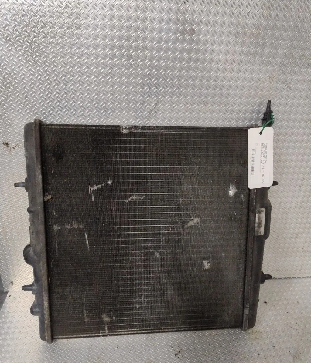 Radiateur Peugeot 206 3-5 portes (2A-C) 1.4 i (1998-2012) 3 portes occasion