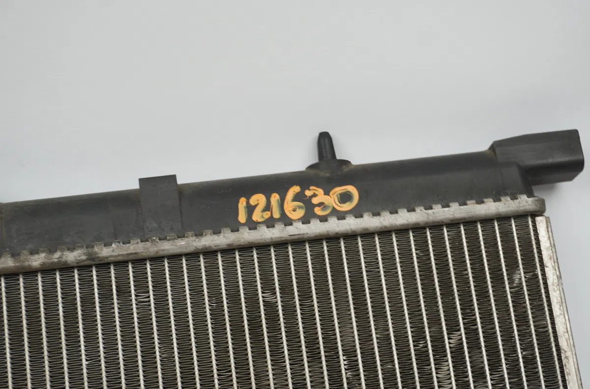 Radiateur Peugeot 206 3-5 portes (2A-C) 1.9 d (1998-2001) 5 portes occasion