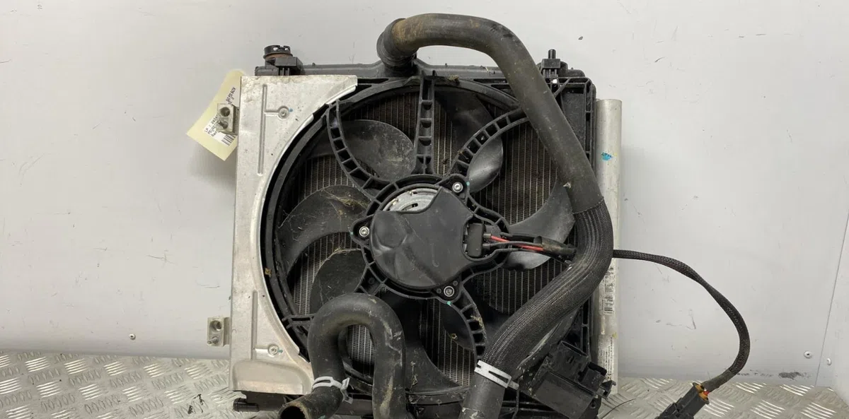 Radiateur PEUGEOT 208 1 PHASE 2 occasion