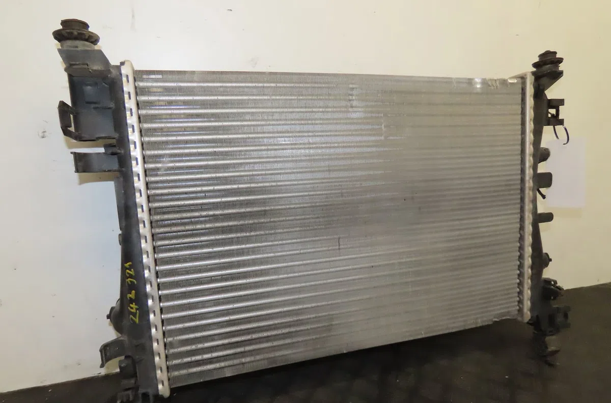 Radiateur Peugeot 208 II (UB_, UP_, UW_, UJ_) E-208 (2019) occasion