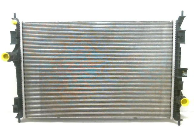 Radiateur Peugeot 3008 SUV (MC_, MR_, MJ_, M4_) 1.2 thp- puretech 130 (mrhnsm, mrhnsu, mrhnsj, mrhnyw,... (2016) occasio