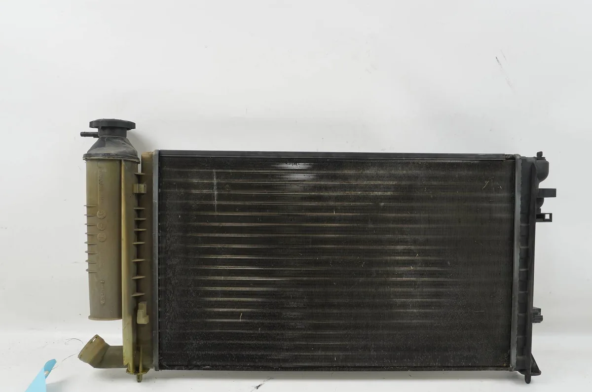 Radiateur Peugeot 306 Break (7E, N3, N5) 1.8 16v (1997-2002) occasion