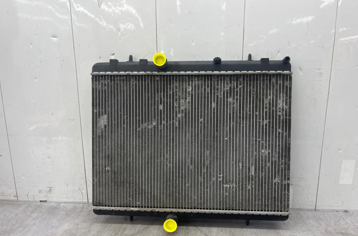 Radiateur PEUGEOT 307 PHASE 2 CABRIOLET occasion